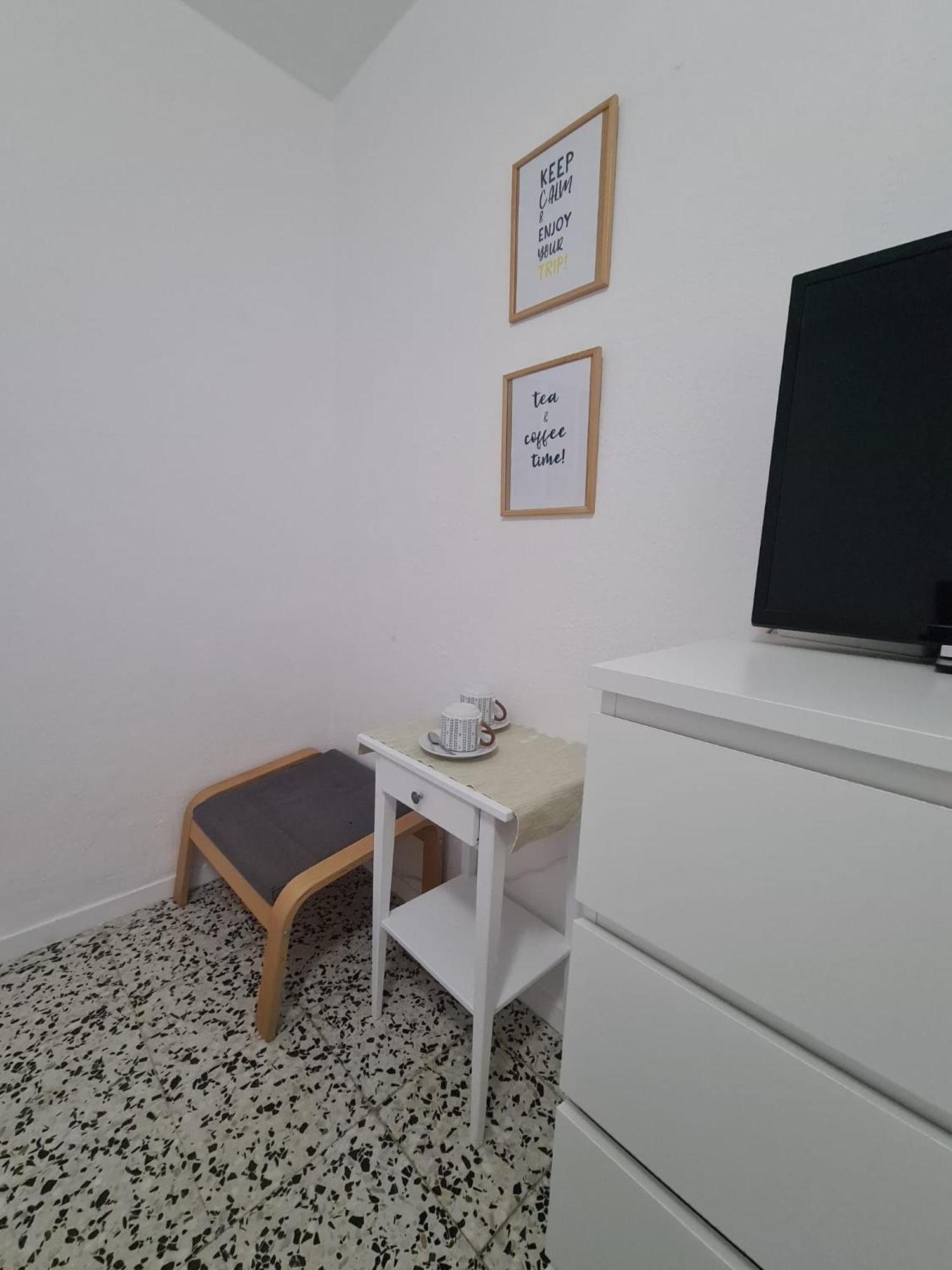 Eeb Private Room Habitacion Privada En Piso Compartido 라 라구나 외부 사진